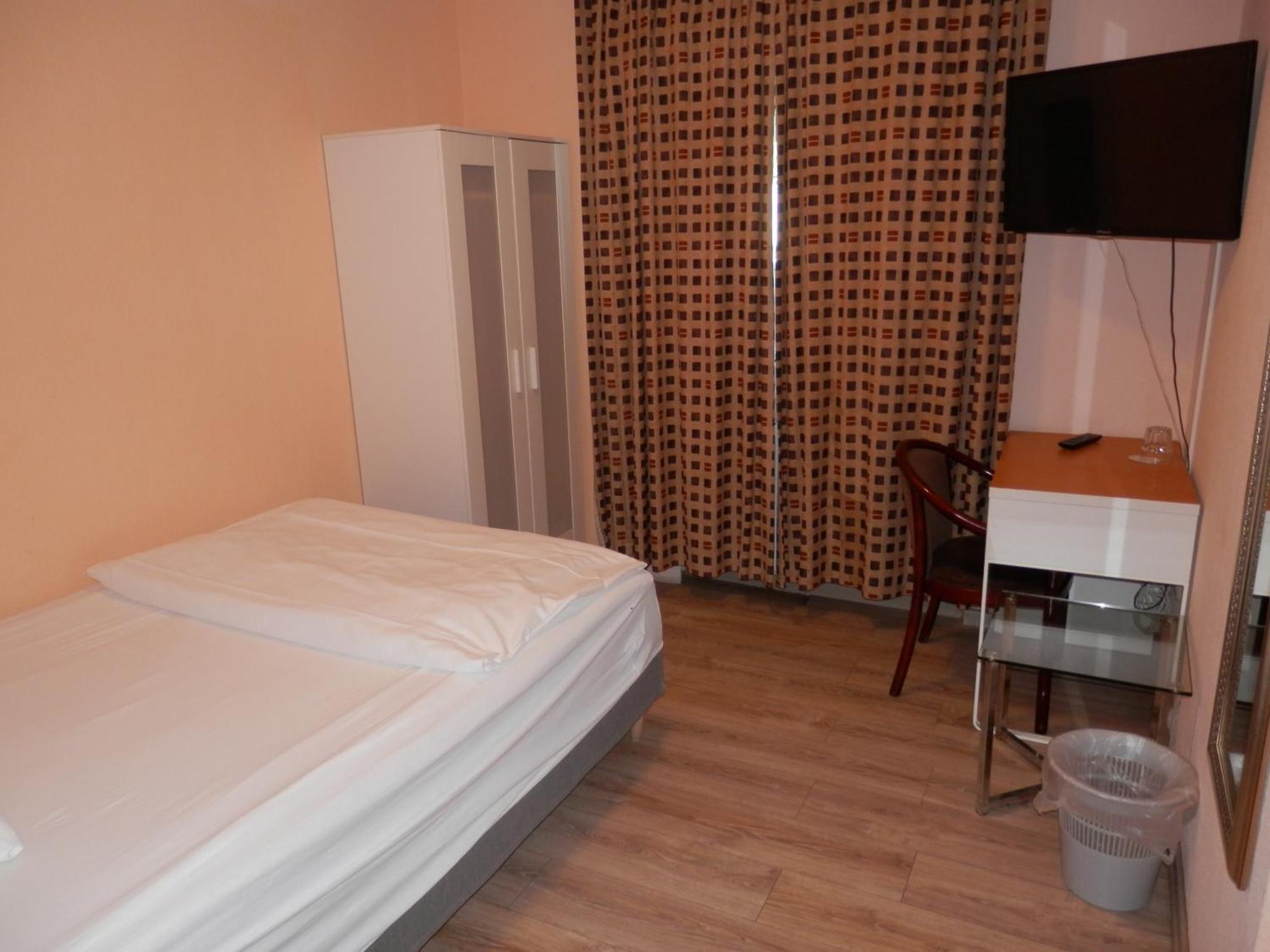 Relax Hotel-Ludwigshafen Eksteriør billede